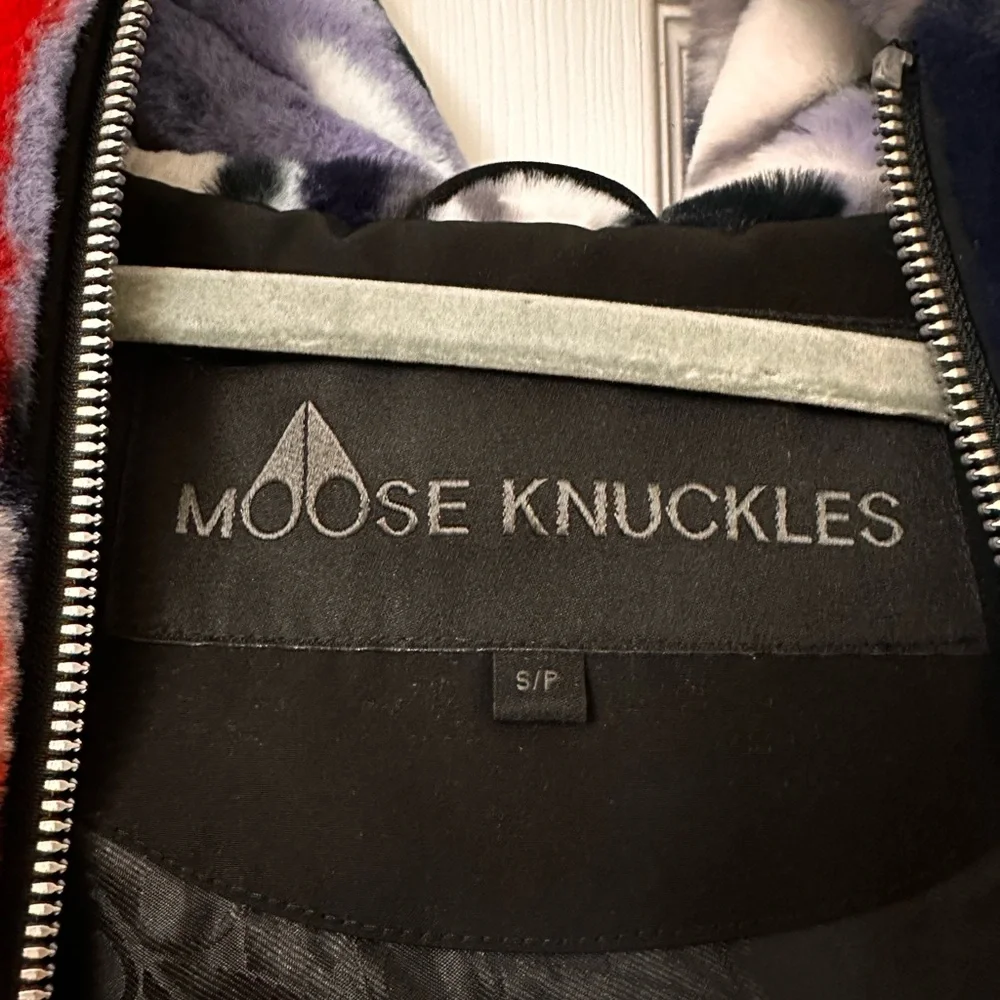Moose Knuckles Portland Bunny Ski Print Fluffy Jacket - Picture 6 of 10